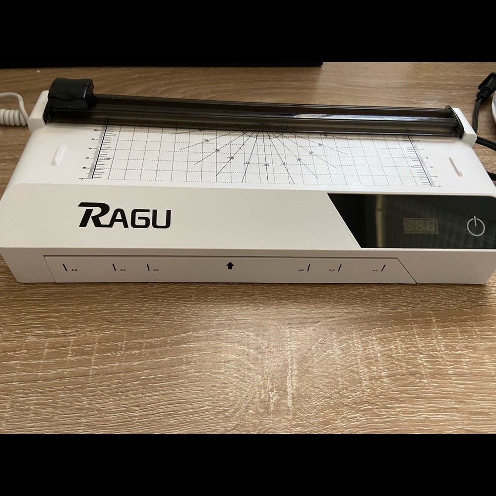 Ragu 6 in 1 laminator and cutter